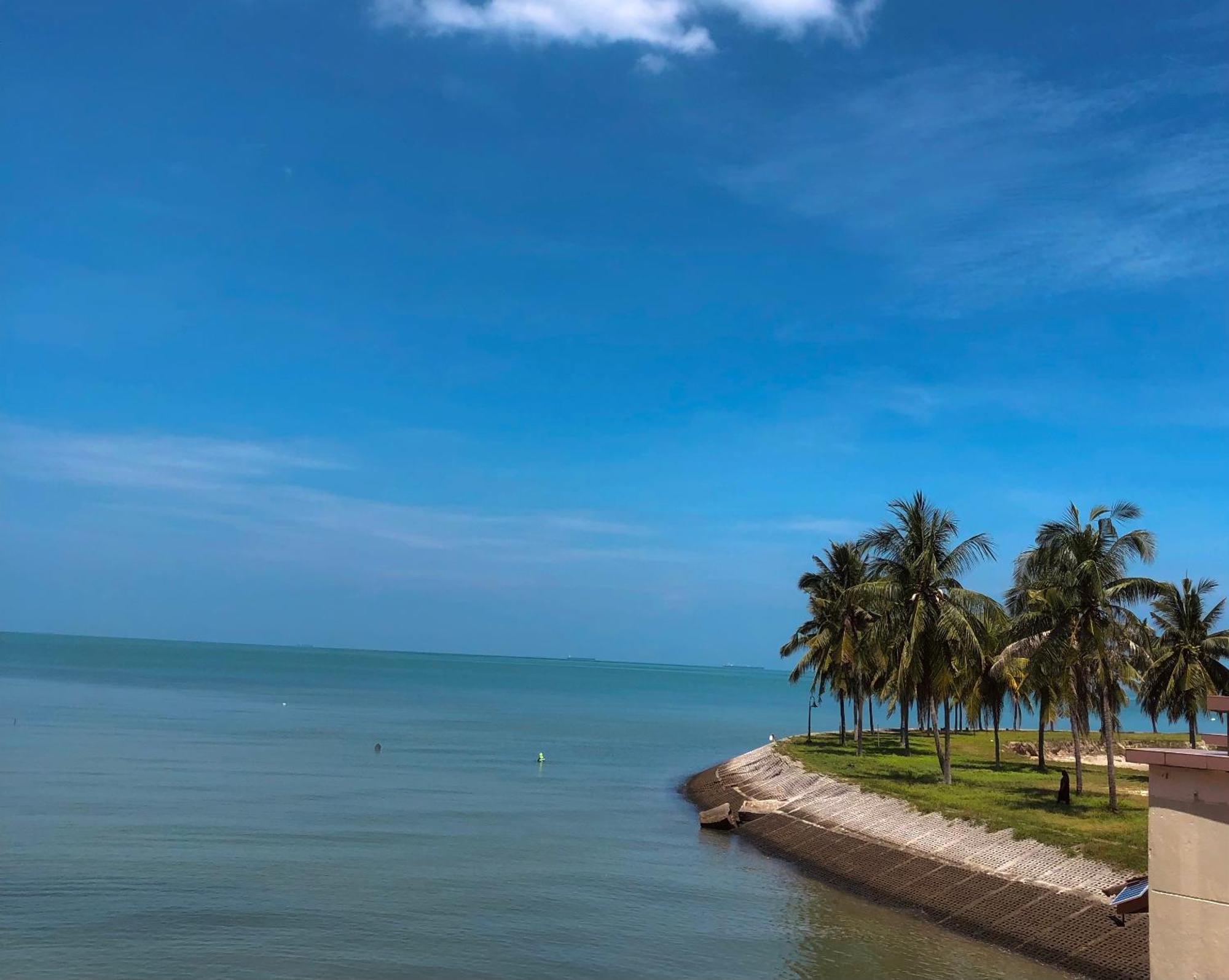 Pd Infront Seaview Apartment Port Dickson Exterior photo